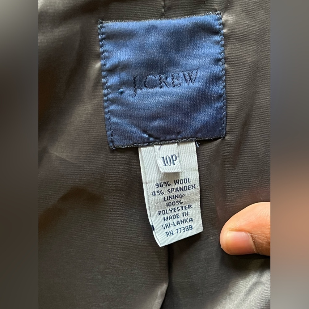 J.Crew Women’s Wool Blend Dark Gray 2 Button Career Blazer Size 10P - Picture 7 of 7
